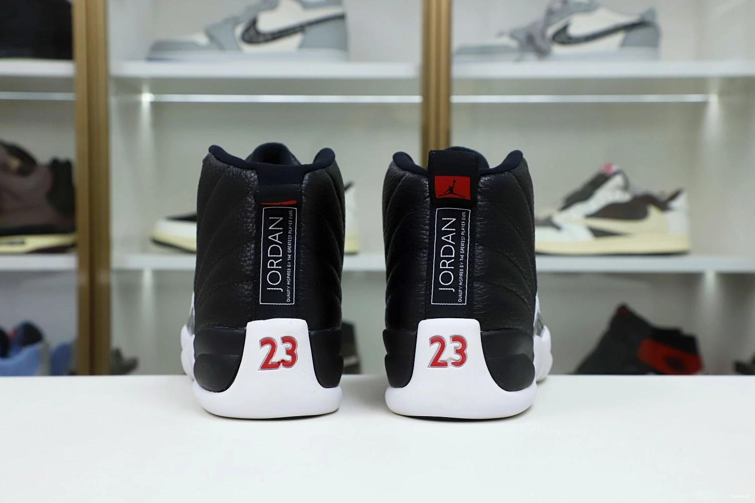 PLAYOFFS RETRO JORDAN 2022 AIR 12 0311